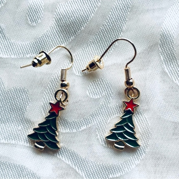 NWT Lot of 2 Festive Christmas Tree Drop Earrings, Holiday Season - Picture 11 of 14